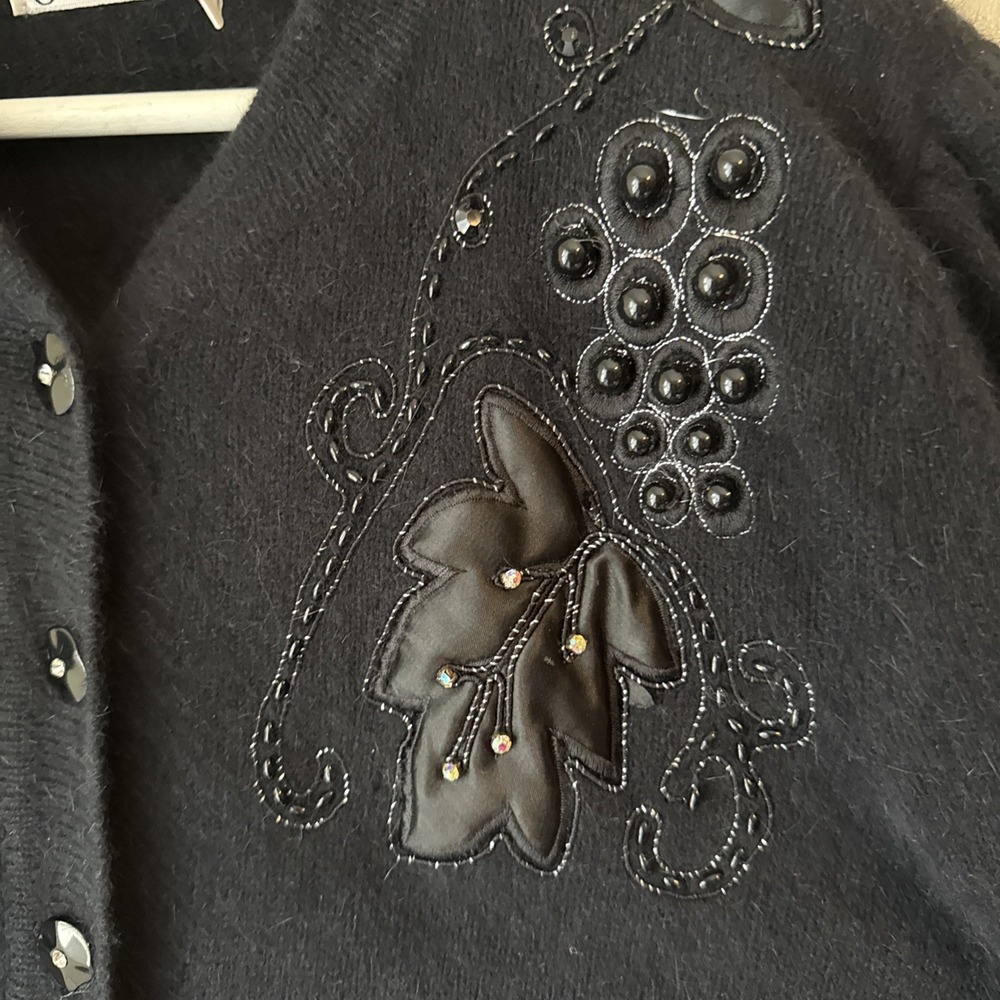 Vintage Carducci Cardigan Sweater Angora‎ Lambswool Womens Size S Beaded Black